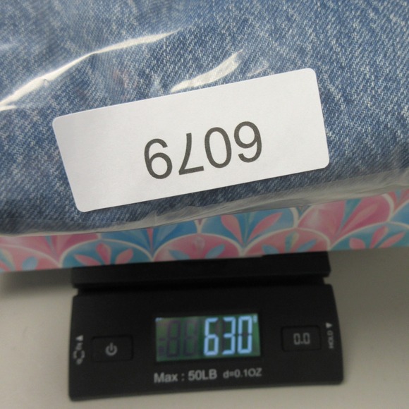 Abercrombie & Fitch The Loose High Rise Women's Blue Denim Jeans Size 26 2 - Picture 8 of 11